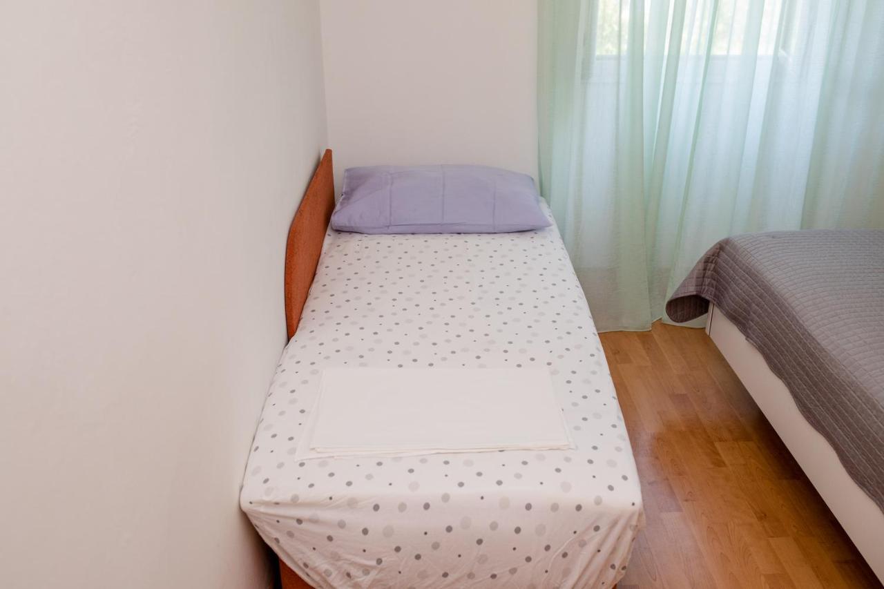 Apartments Davorka Kampor Luaran gambar